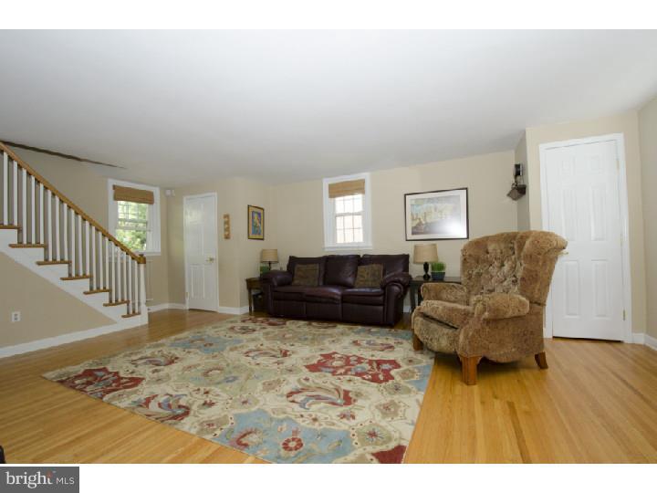 2520 Prescott Road Havertown, PA 19083 - Photo 6 of 24
