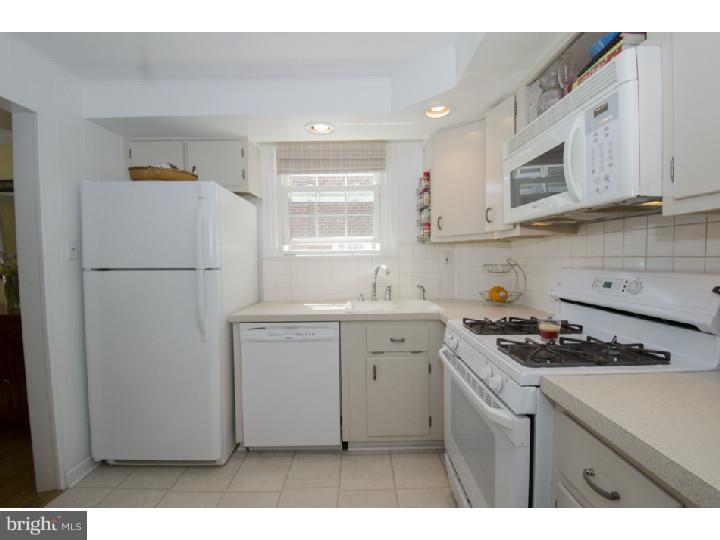 2520 Prescott Road Havertown, PA 19083 - Photo 10 of 24