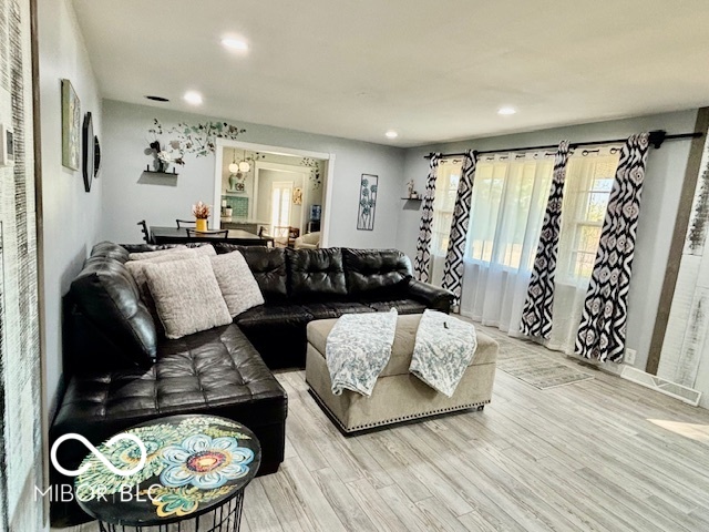 5212 West Petty Road Muncie, IN 47304 - Photo 4 of 30 Gallery Image 4