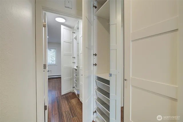 $2,250 | 12429 Northeast 130th Court, Unit G201, Kirkland, WA 98034