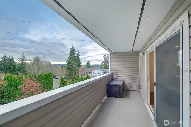 $2,250 | 12429 Northeast 130th Court, Unit G201, Kirkland, WA 98034