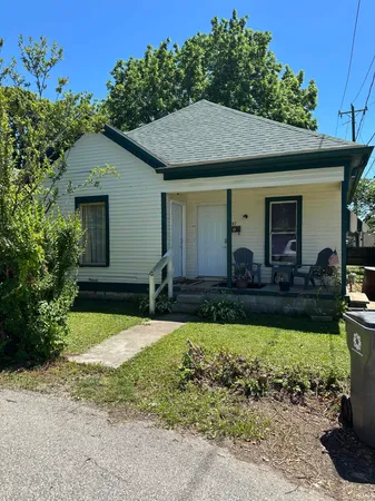 $155,000 | 407 West Hillside Drive, Bloomington, IN 47403