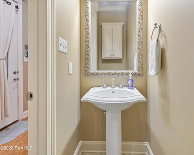 $232,000 | 122 Coconut Grove Circle, Lafayette, LA 70508