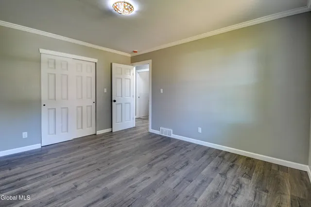 $329,000 | 264 County Highway, Gloversville, NY 12078