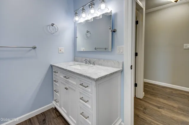 $329,000 | 264 County Highway, Gloversville, NY 12078