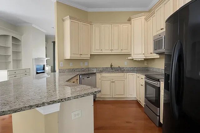 $500,000 | 130 Land O Pines Circle, Moncks Corner, SC 29461