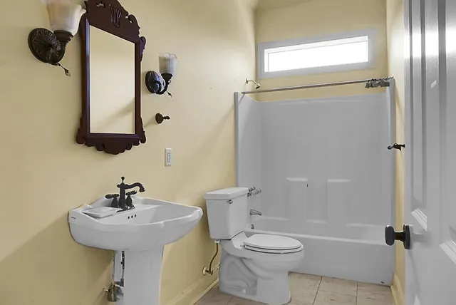 $500,000 | 130 Land O Pines Circle, Moncks Corner, SC 29461