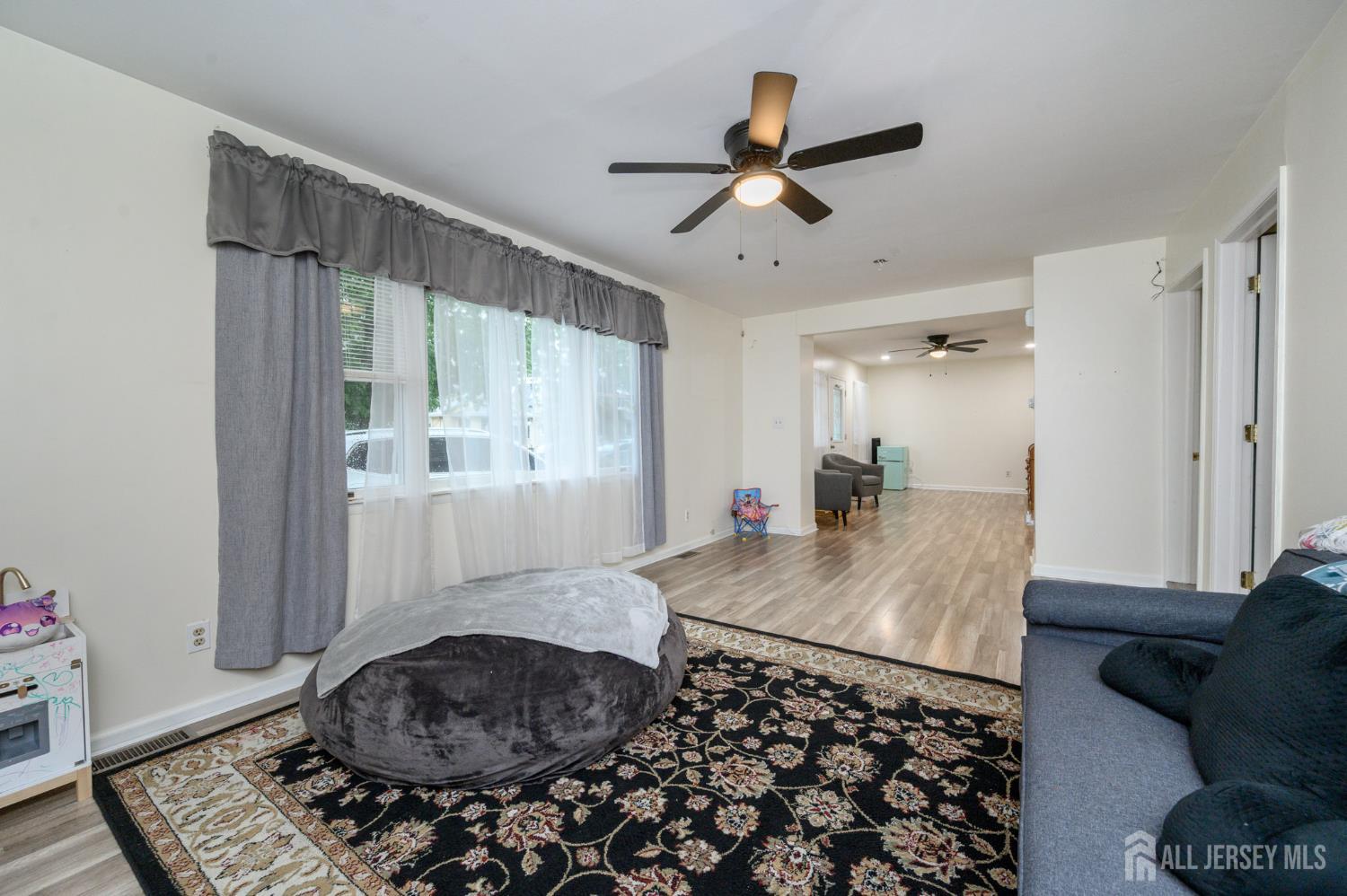 280 Progress Street Riverside, NJ 08075 - Photo 8 of 35 Gallery Image 8