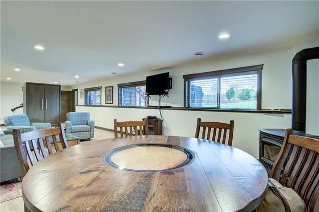 $649,900 | 10012 162nd Street, Chippewa Falls, WI 54729