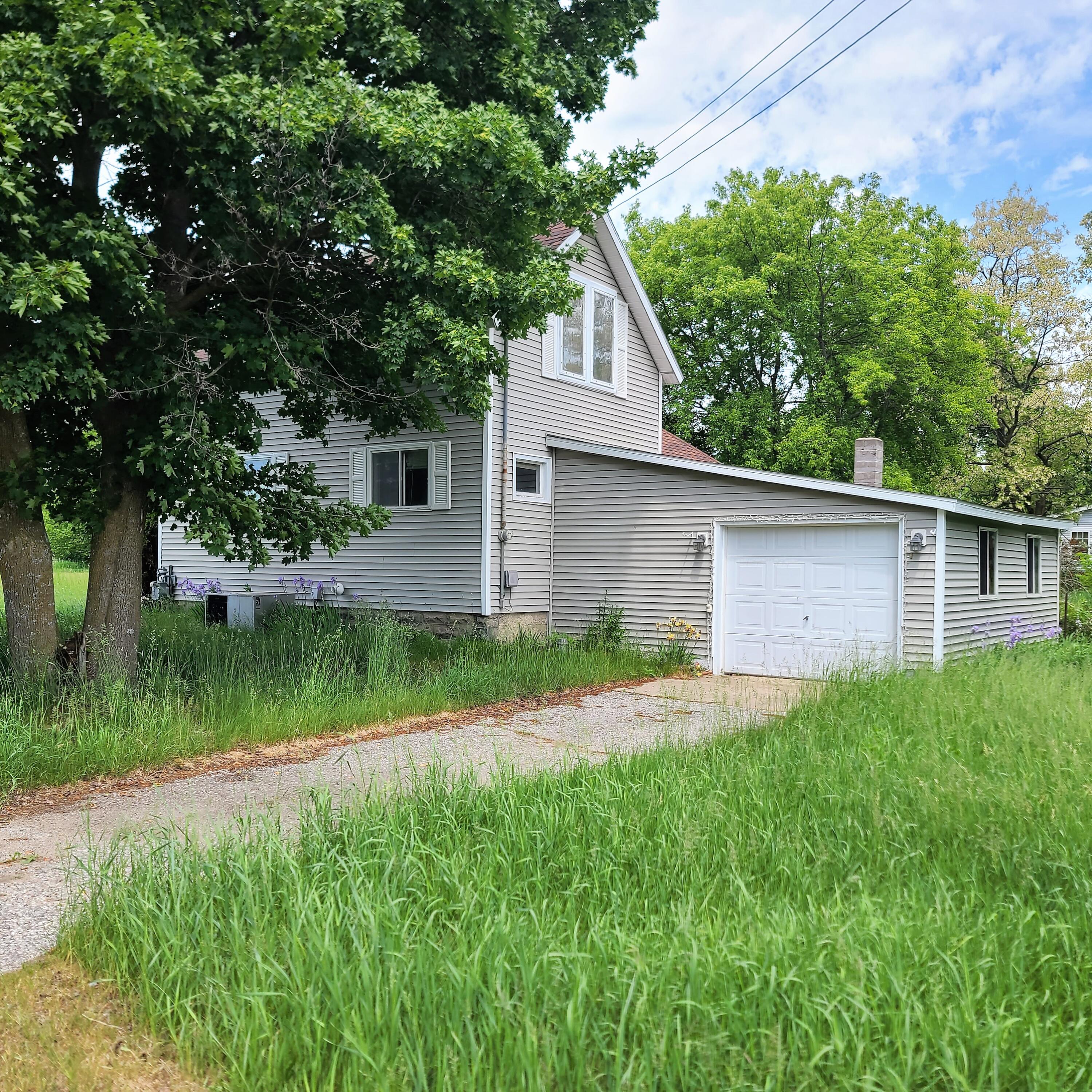 7922 Maple Street Vanderbilt, MI 49795 - Photo 2 of 19 Gallery Image 2