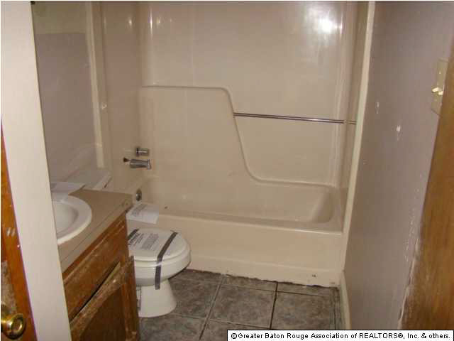 3939 Evangeline Street Baton Rouge, LA 70805 - Photo 8 of 9 Gallery Image 8