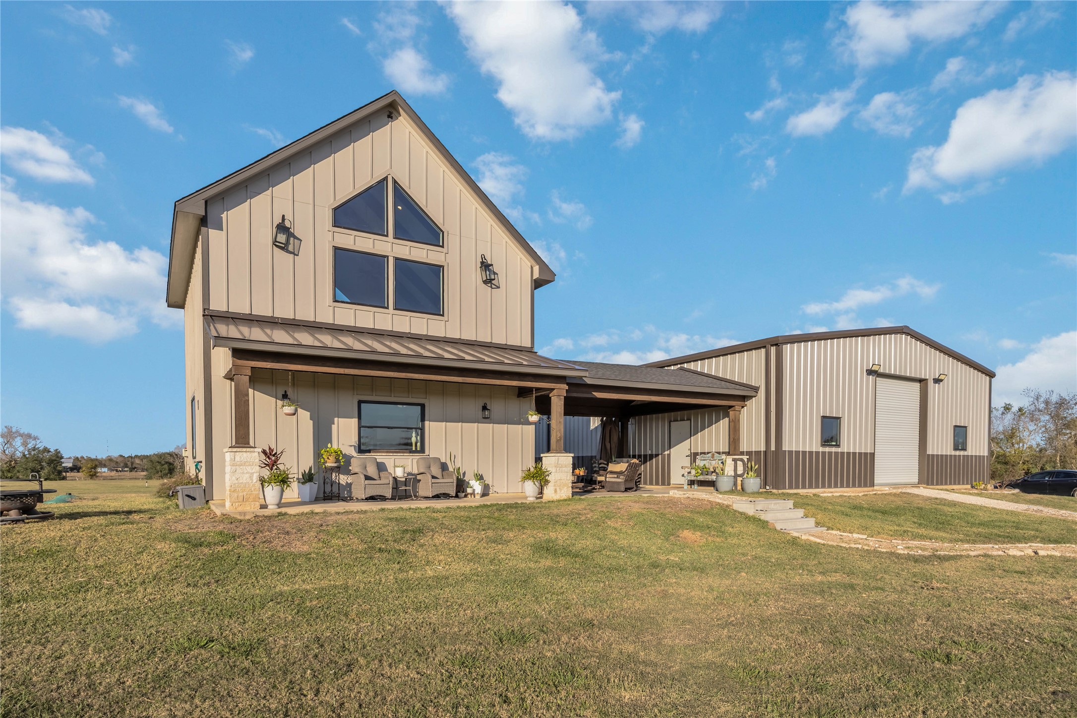 330 Ridge Road Manvel, TX 77578 - Photo 3 of 37