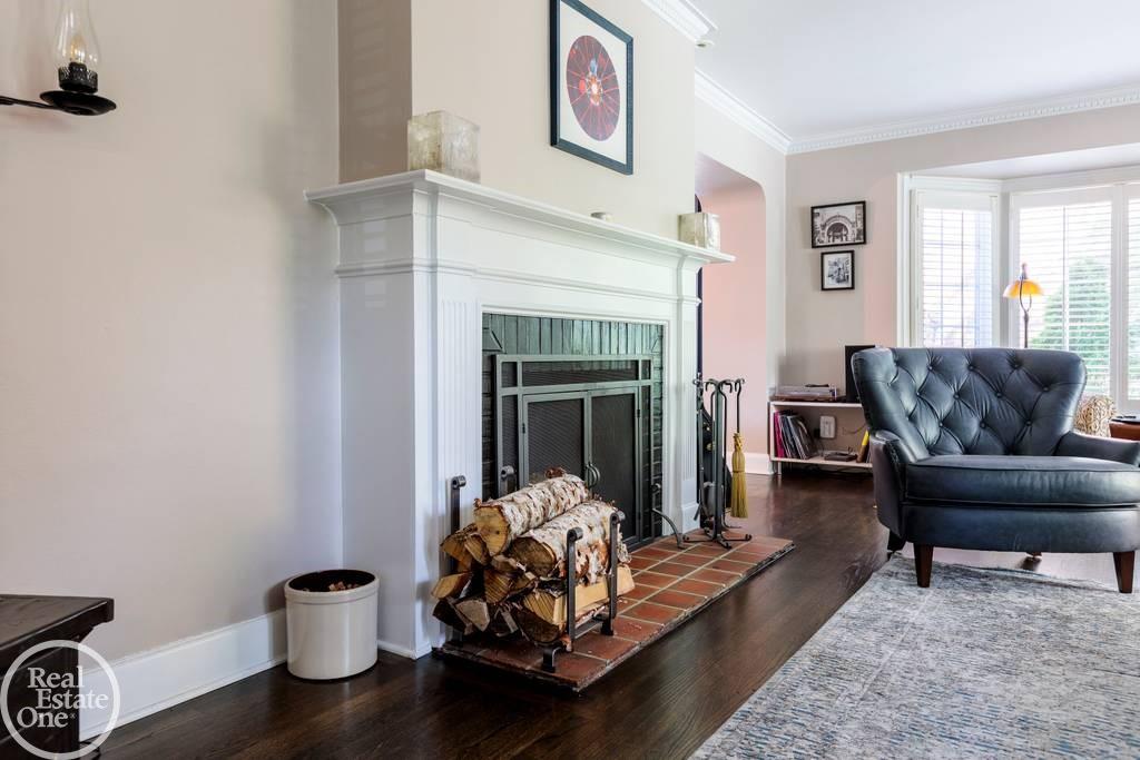 269 McMillan Road Grosse Pointe, MI 48236 - Photo 7 of 42