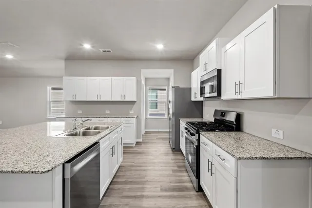 $2,395 | 16425 Rosella Lane, Justin, TX 76247