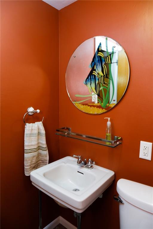 9415 Pannier Road Pittsburgh, PA 15237 - Photo 18 of 25 Bathroom on lower level