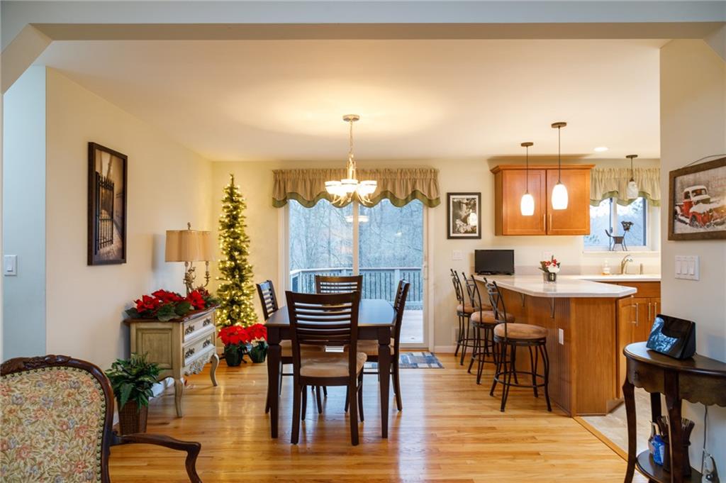 9415 Pannier Road Pittsburgh, PA 15237 - Photo 5 of 25 Dining Room with sliding glass door to the deck