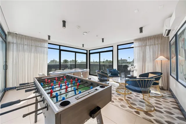 $1,188,000 | 709 East Walnut Street, Unit 420, Pasadena, CA 91101