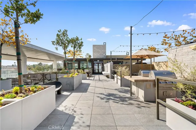 $1,188,000 | 709 East Walnut Street, Unit 420, Pasadena, CA 91101