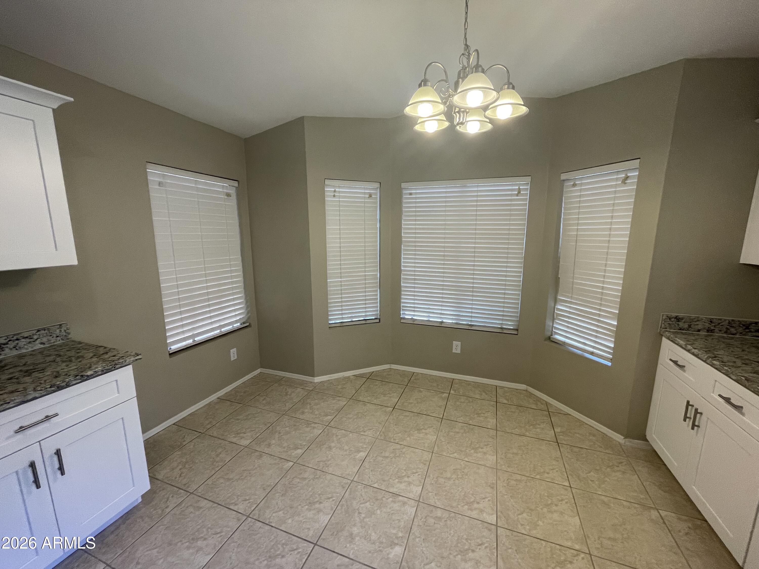 706 South Golden Key Street Gilbert, AZ 85233 - Photo 4 of 6