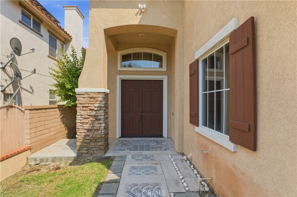 4469 Driving Range Road Corona, CA 92883 - Photo 3 of 82