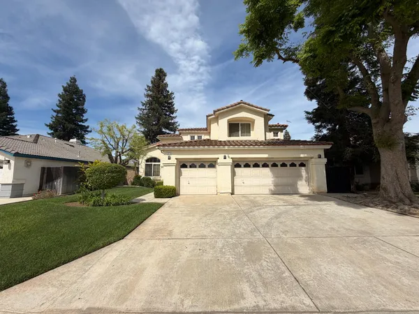 $3,000 | 5918 West Chennault Avenue, Fresno, CA 93722