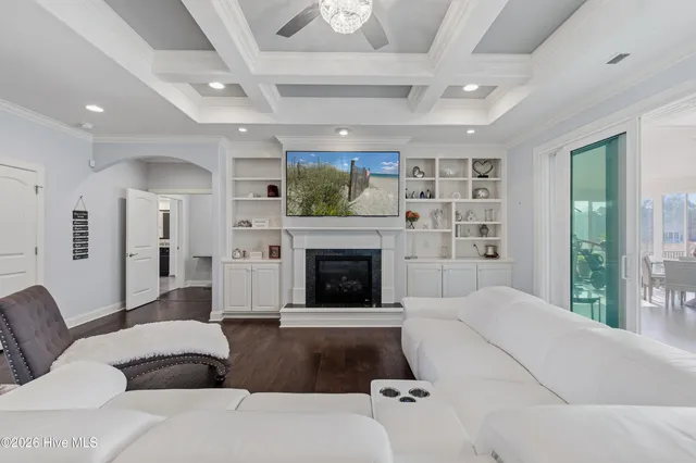 $925,000 | 1157 Sabel Loop Southeast, Bolivia, NC 28422