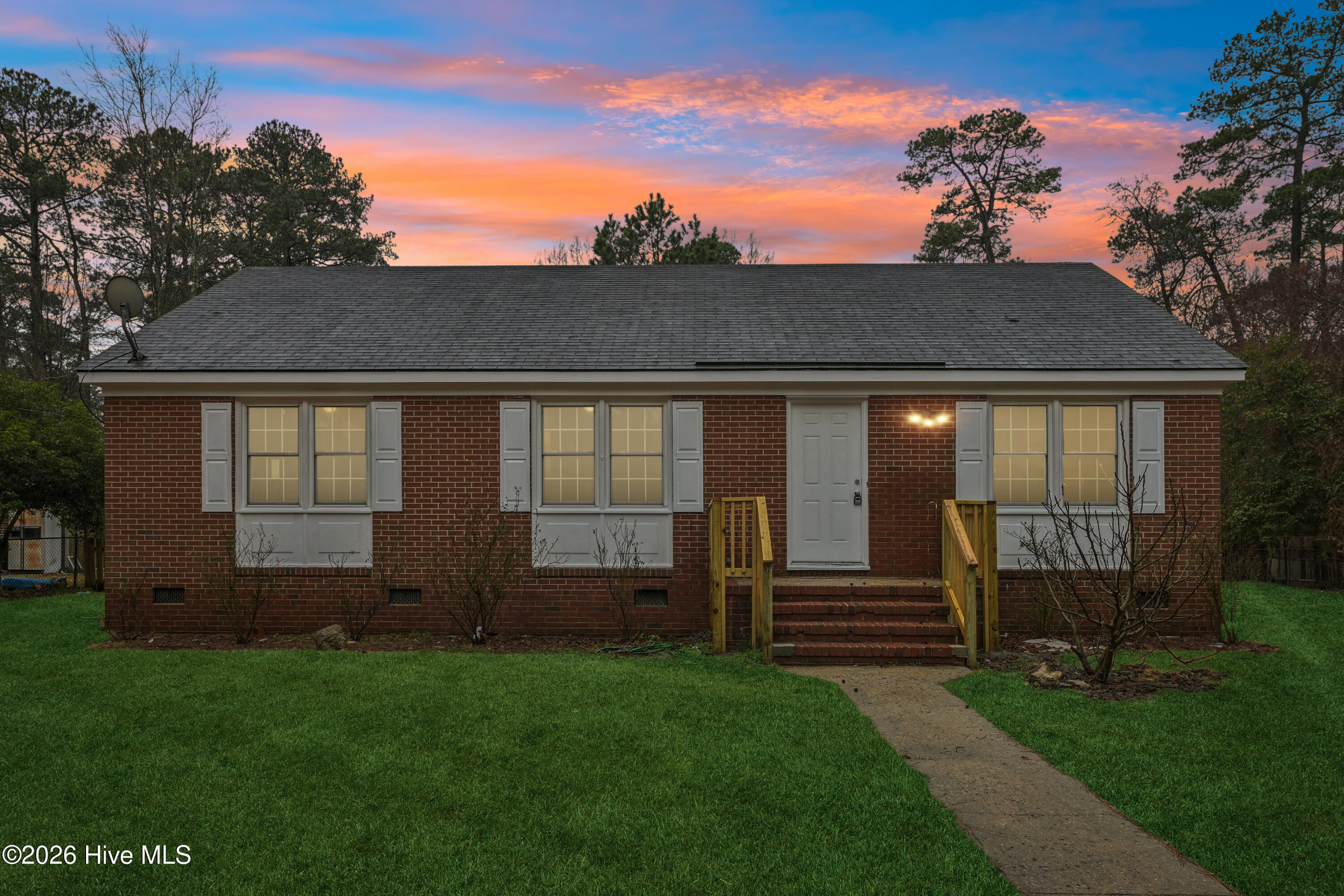 329 Oakdale Road Rocky Mount, NC 27804 - Photo 1 of 35 30-print-VT-2702-1