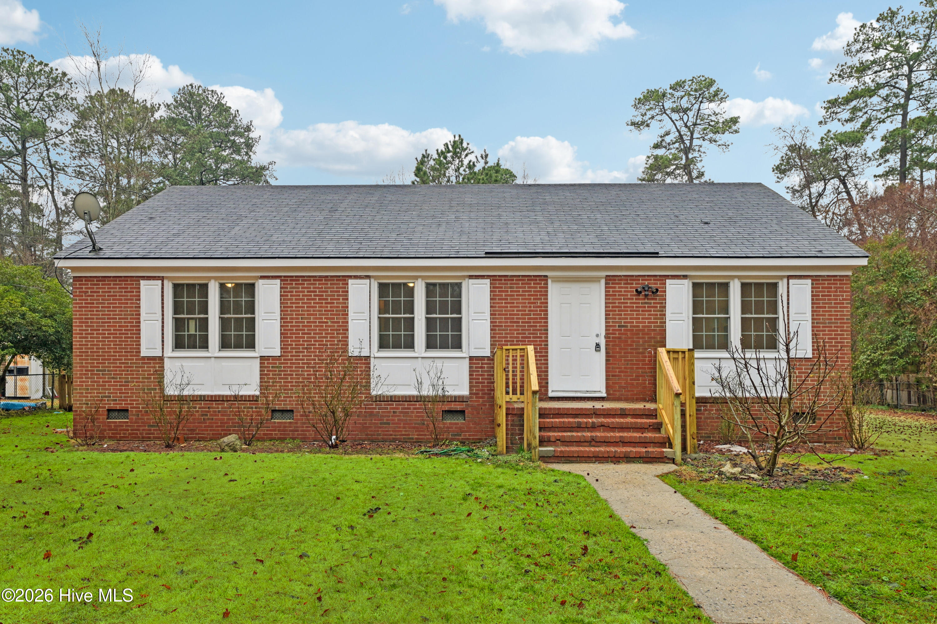 329 Oakdale Road Rocky Mount, NC 27804 - Photo 3 of 35 26-print-Oakdale Rd-S2702-026