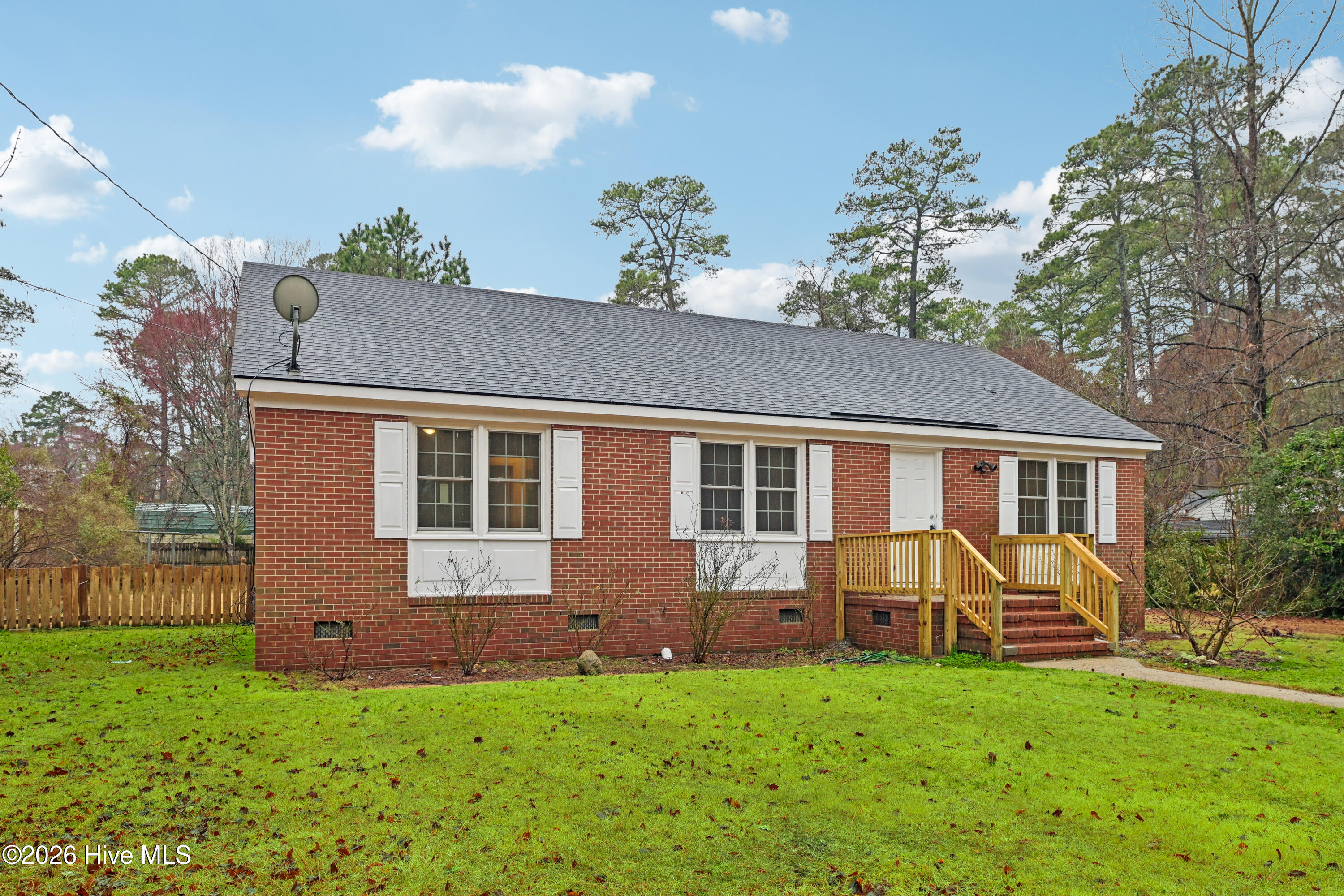 329 Oakdale Road Rocky Mount, NC 27804 - Photo 4 of 35 27-print-Oakdale Rd-S2702-027