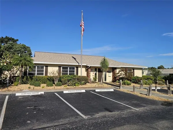 $139,500 | 315 30th Avenue West, Unit B307, Bradenton, FL 34205