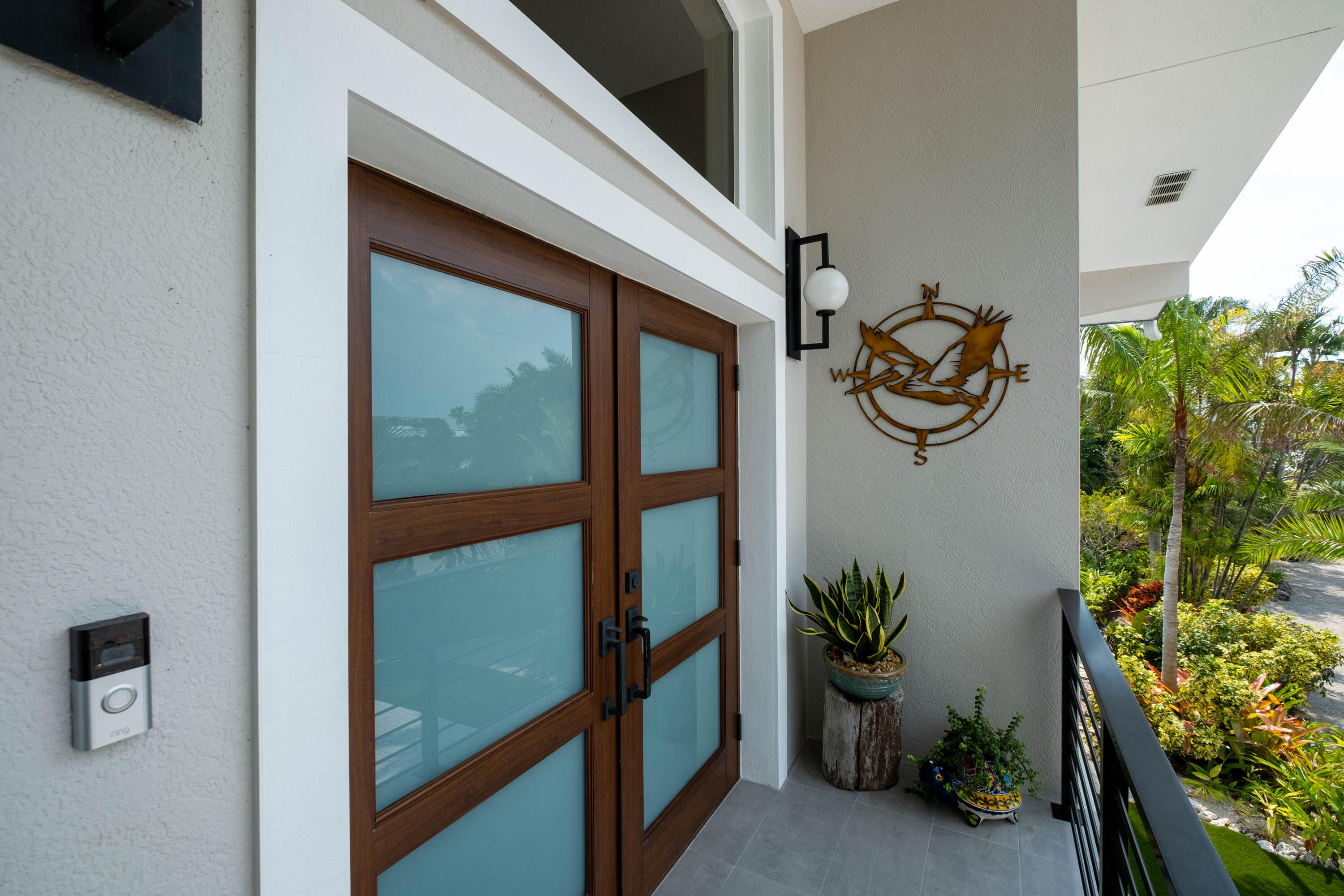 358 Stirrup Key Boulevard Marathon, FL 33050 - Photo 4 of 29 a view of a entryway