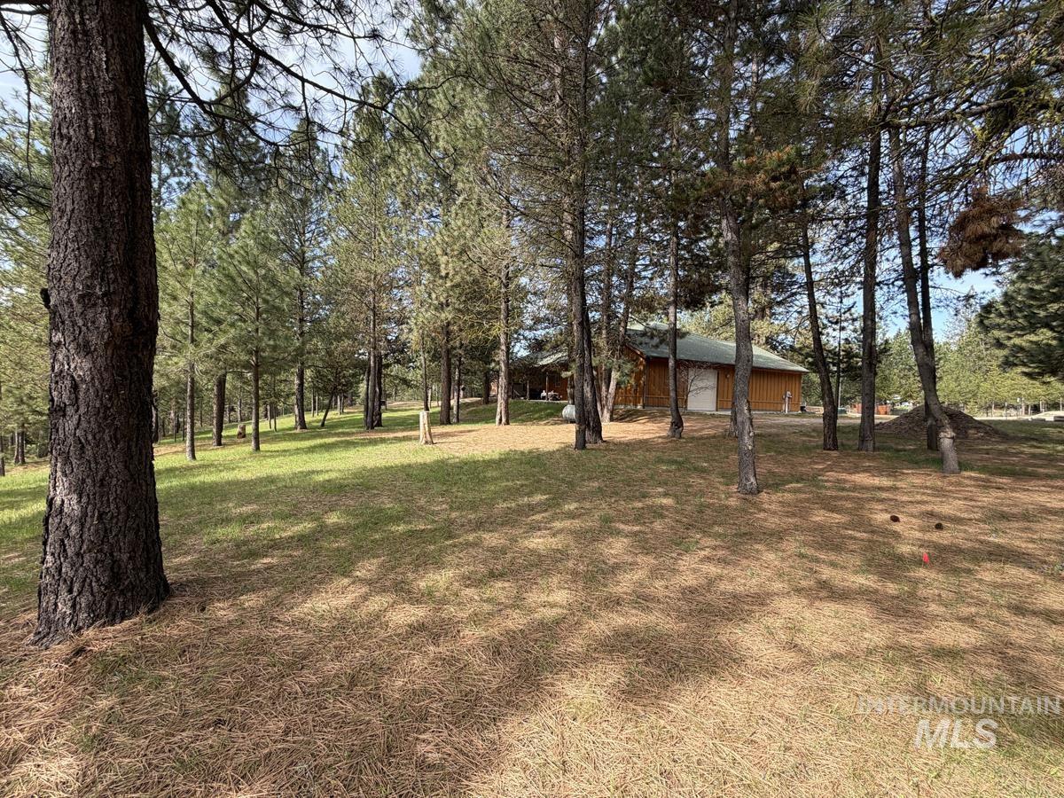 7 Carey Way Cascade, ID 83611 - Photo 34 of 43