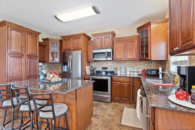 $3,850 | 7230 Pirates Cove, Sulphur, LA 70665