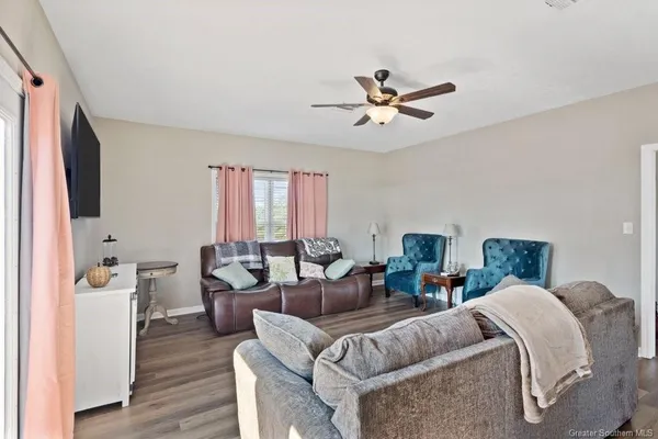 $3,850 | 7230 Pirates Cove, Sulphur, LA 70665