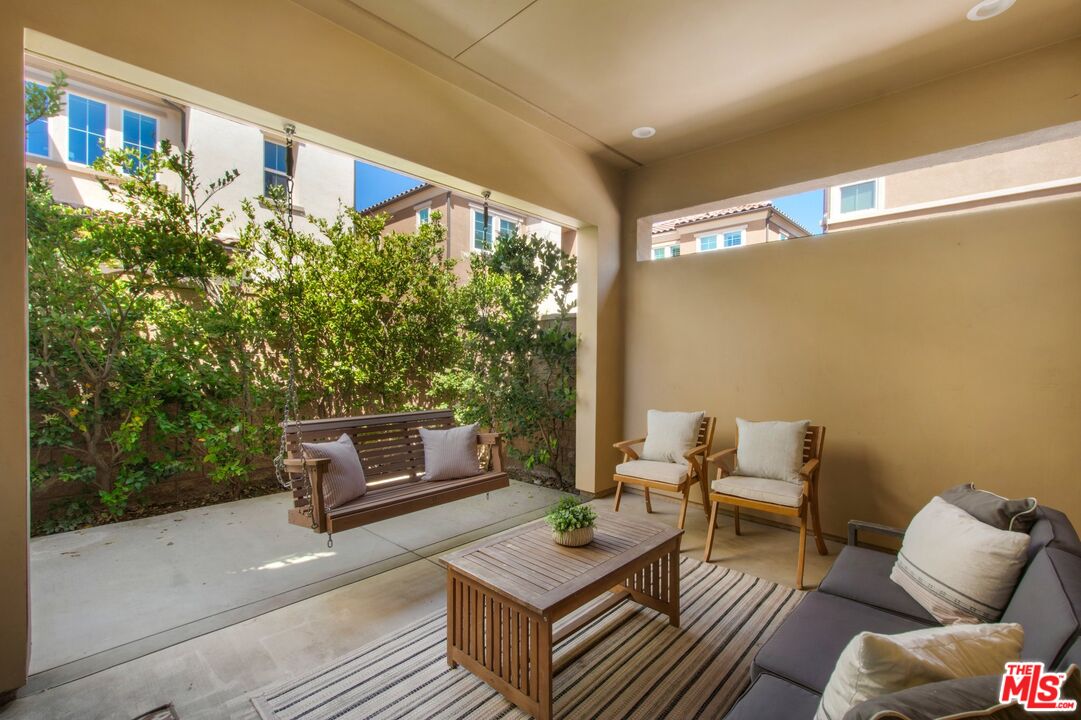 20659 Beech Circle Porter Ranch, CA 91326 - Photo 21 of 70