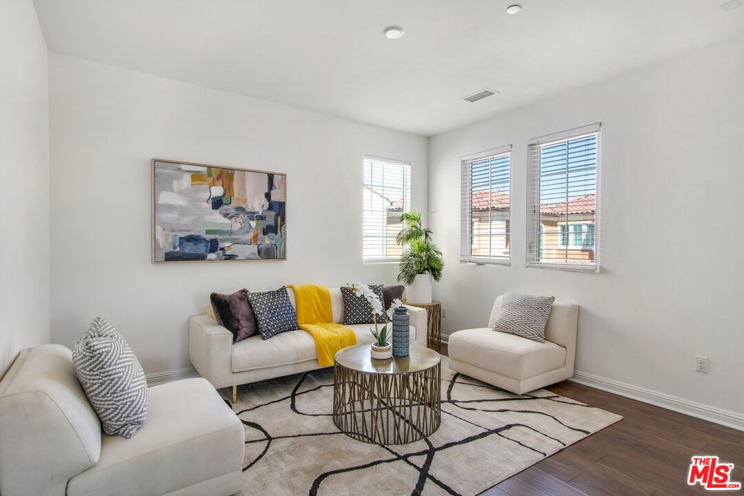 20659 Beech Circle Porter Ranch, CA 91326 - Photo 24 of 70