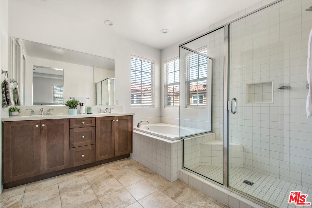 20659 Beech Circle Porter Ranch, CA 91326 - Photo 30 of 70