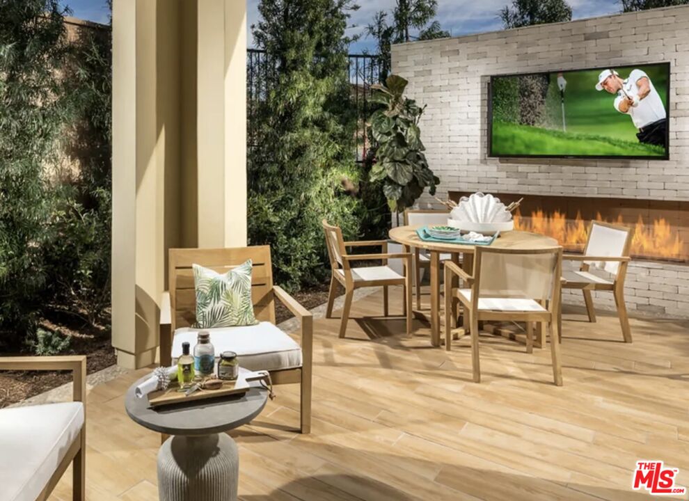 20659 Beech Circle Porter Ranch, CA 91326 - Photo 45 of 70