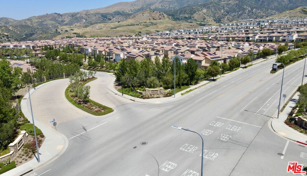 20659 Beech Circle Porter Ranch, CA 91326 - Photo 66 of 70