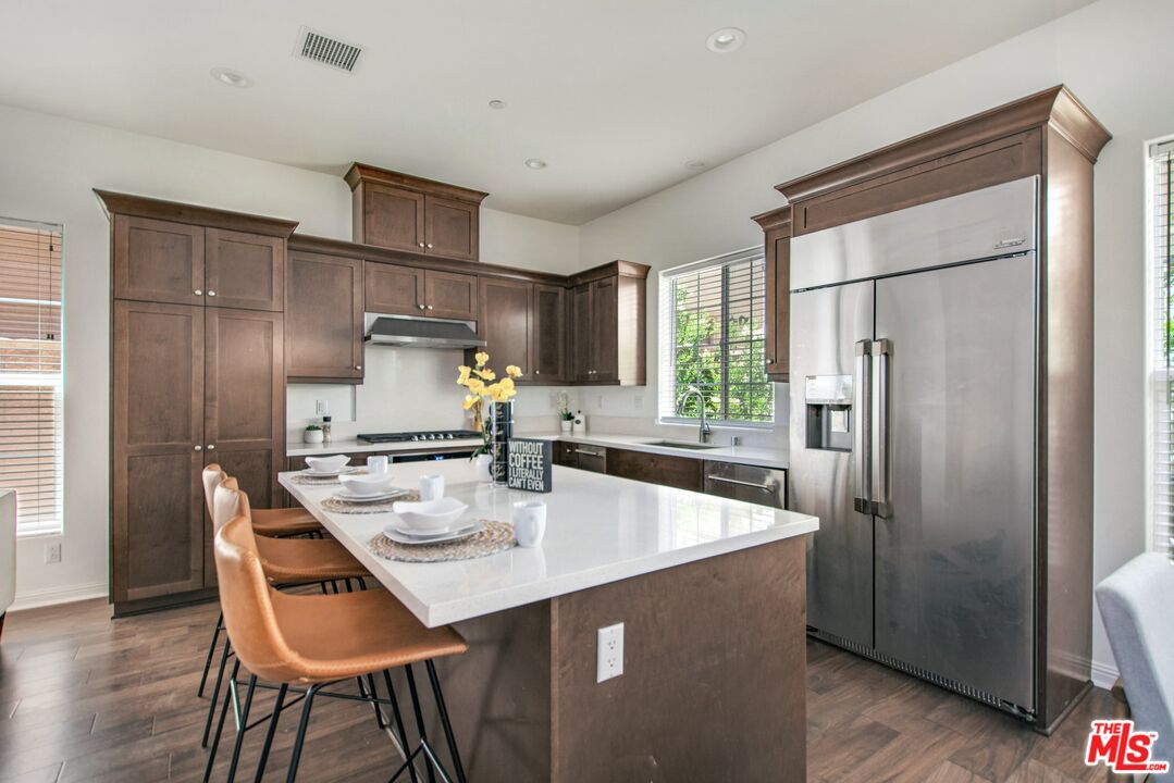 20659 Beech Circle Porter Ranch, CA 91326 - Photo 10 of 70