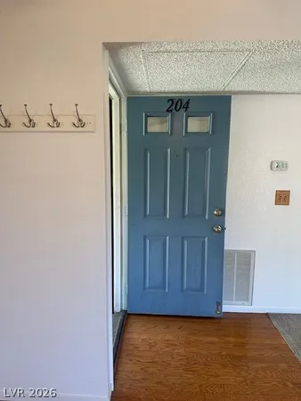 $1,295 | 4812 Nara Vista Way, Unit 204, Las Vegas, NV 89103
