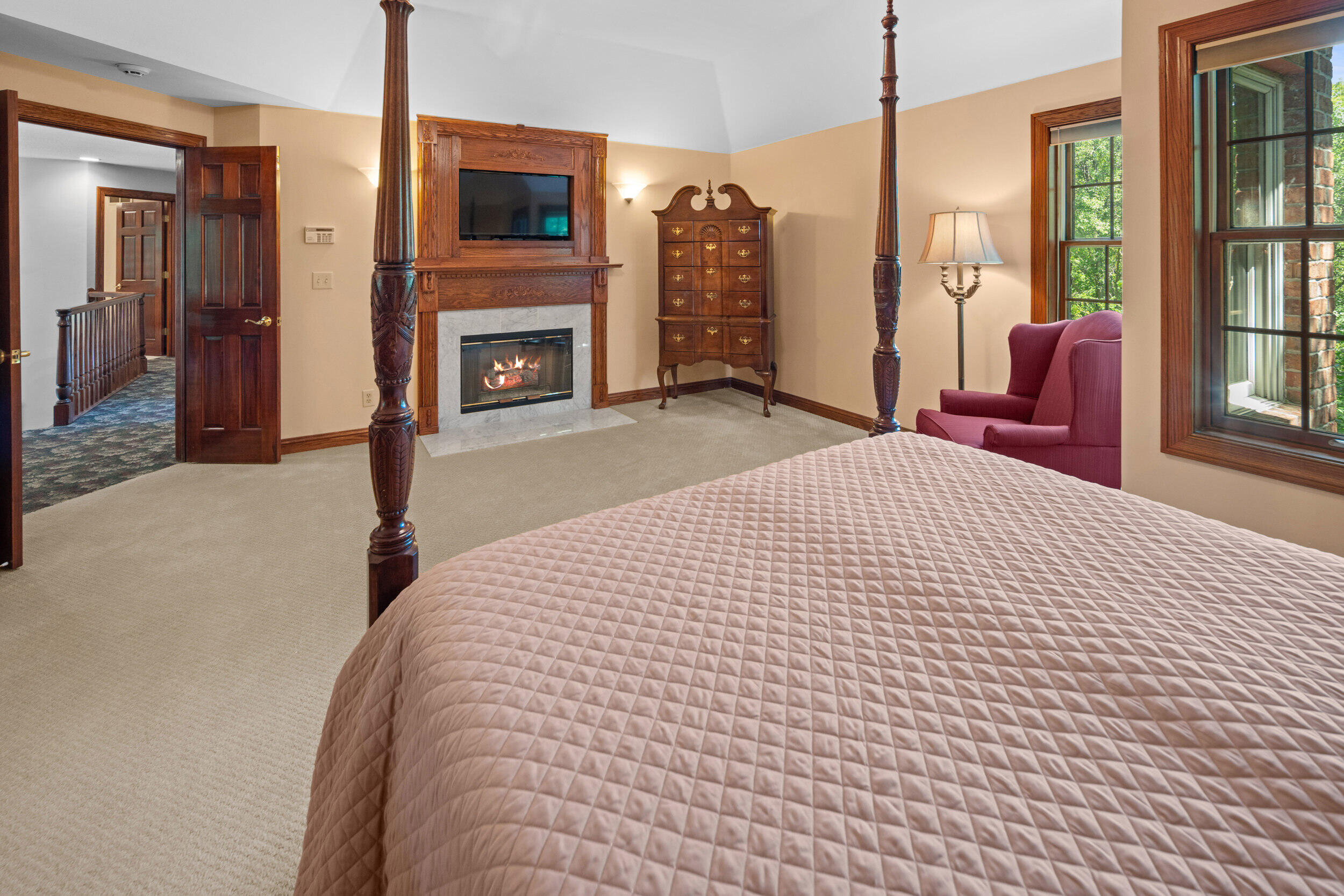 N27W5230 Hamilton Road Cedarburg, WI 53012 - Photo 45 of 67 Upper Primary Bedroom