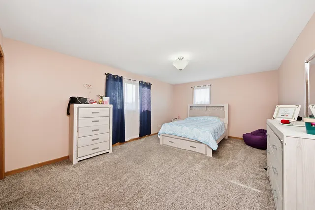 $541,900 | 7435 West 157th Street, Orland Park, IL 60462