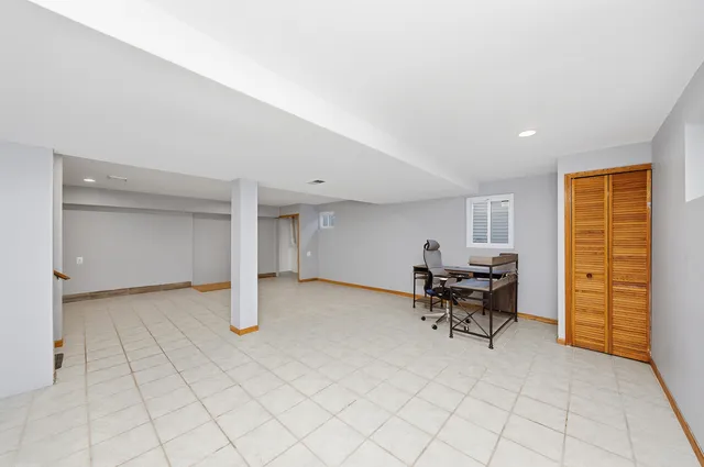 $541,900 | 7435 West 157th Street, Orland Park, IL 60462