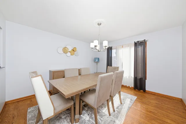 $541,900 | 7435 West 157th Street, Orland Park, IL 60462