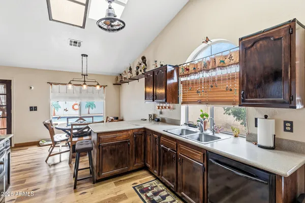 $600,000 | 4433 East Yawepe Street, Phoenix, AZ 85044