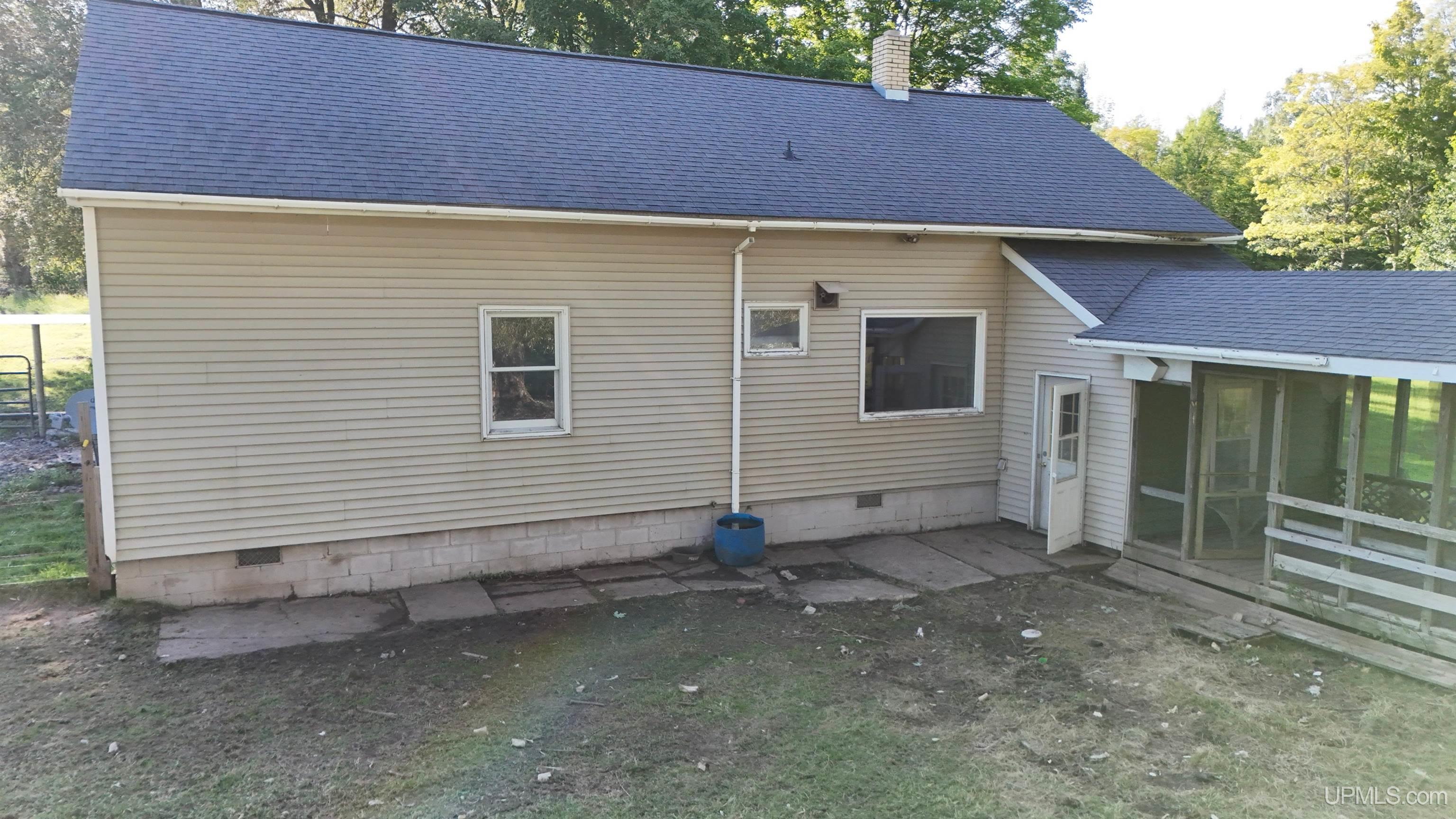 34770 Calumet Road Ontonagon, MI 49953 - Photo 4 of 29