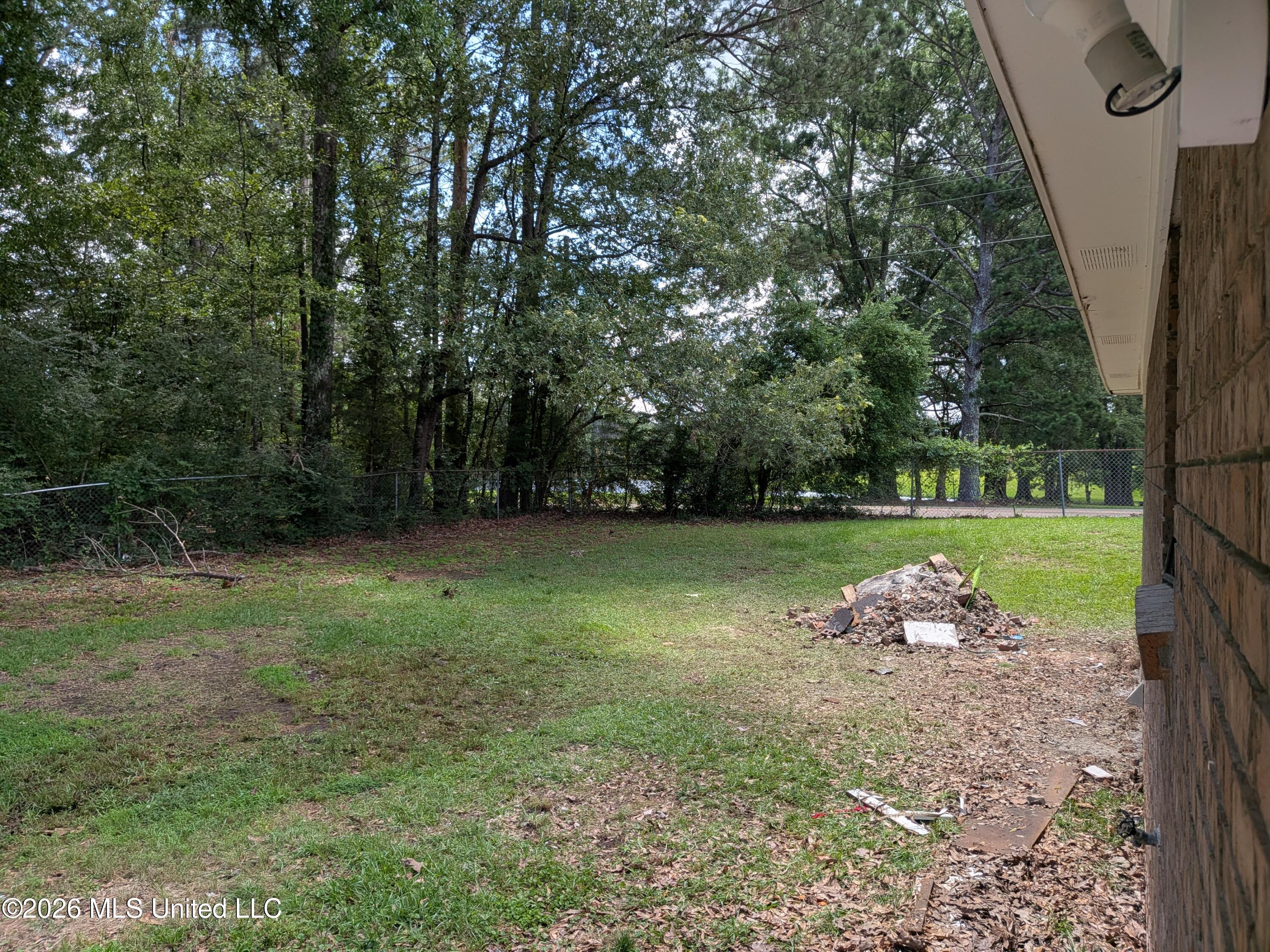 5365 Wynndyke Circle Jackson, MS 39209 - Photo 18 of 23 walkthrough-photo-32