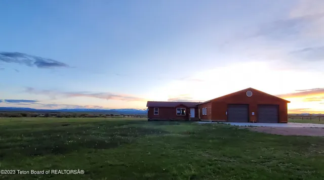 $1,900,000 | 30 Guio Budd Road, Big Piney, WY 83113