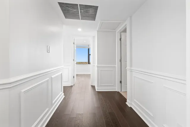 $269,000 | 7234 West North Avenue, Unit 1802, Elmwood Park, IL 60707